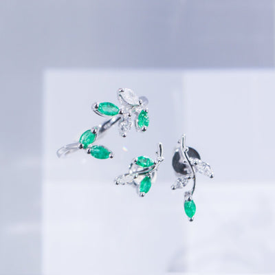 Lush Greenery | Natural Emerald & Diamond 18kt White Gold Earrings